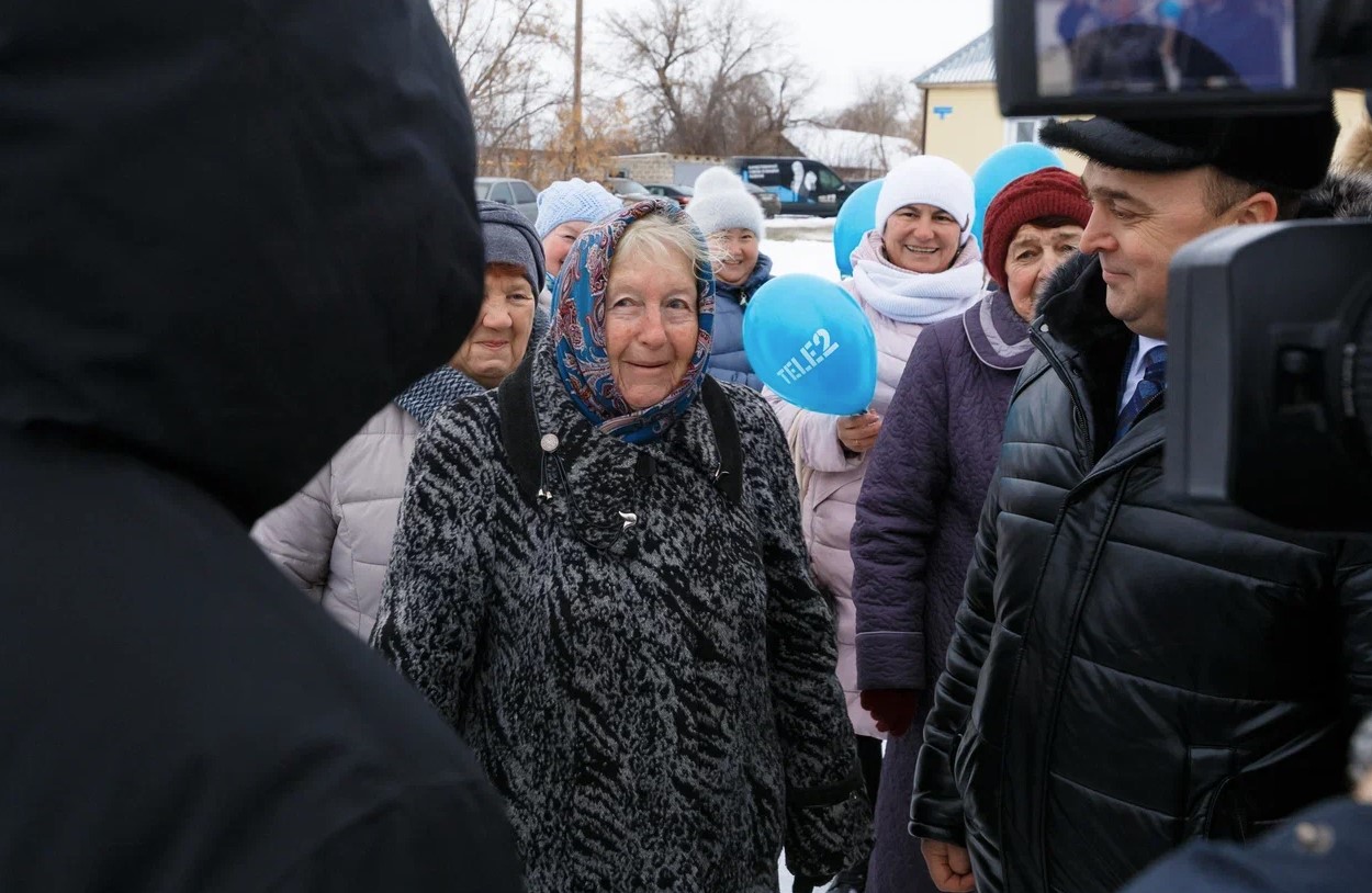 В Октябрьском районе в посёлке Броды появились стабильная сотовая связь и  интернет | Новости Оренбурга