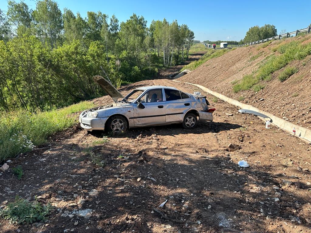 В Северном районе автомобиль при обгоне слетел в кювет, пострадали два  пенсионера | Новости Оренбурга