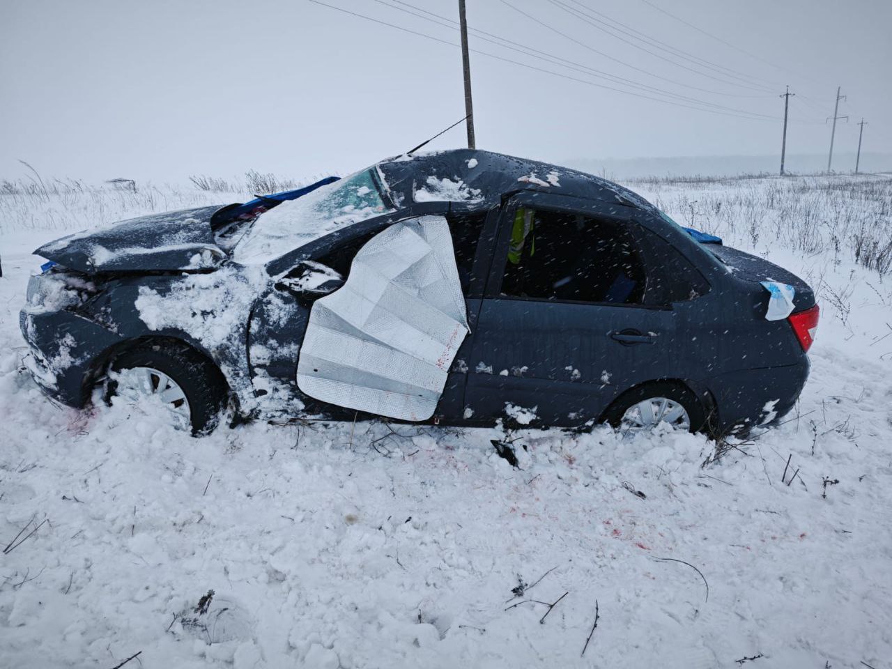 В Бузулукском районе разбился автомобиль Lada Granta, пострадали люди |  Новости Оренбурга