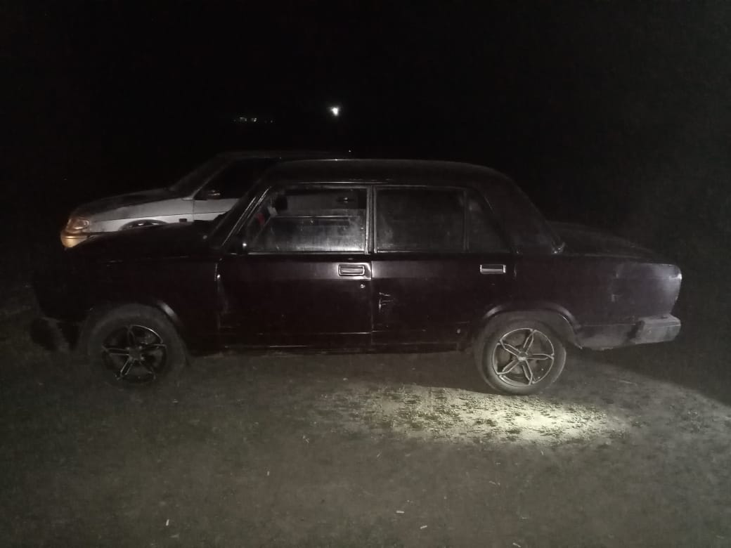 В Оренбуржье подросток вдоволь накатался на машине соседа, пока тот спал, но забыл, откуда угонял транспорт
