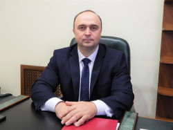 В Оренбуржье в связи с утратой доверия суд отстранил от должности главу района