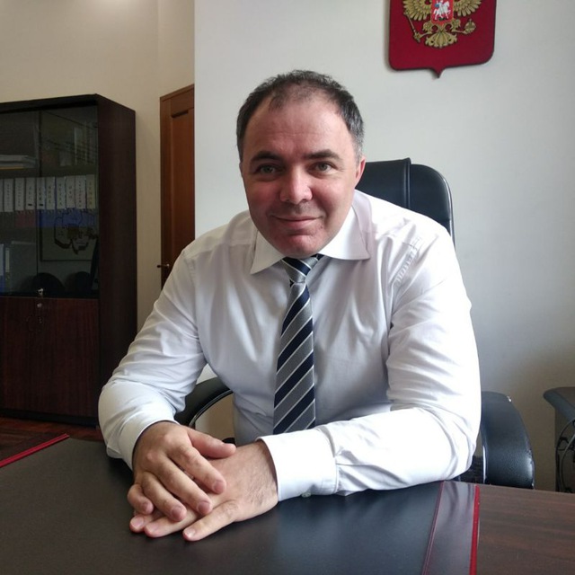 В Оренбурге бывший министр природных ресурсов Александр Самбурский помещён в ИВС