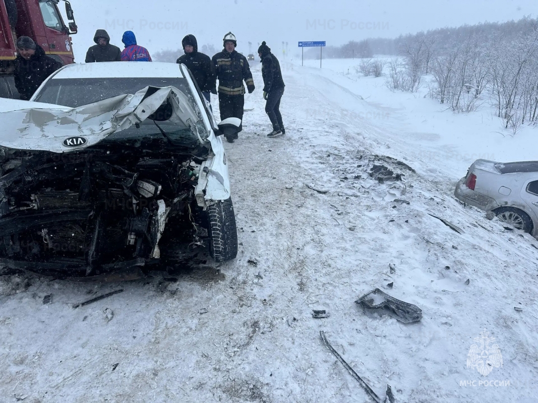 В Шарлыкском районе в лобовом ДТП пострадали пять человек, включая двоих детей